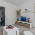 Charmantes Mit Privatem Balkon, Klima, Grill, Wifi, Nur Wenige Minuten Zum